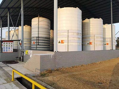 某原料儲(chǔ)罐車間