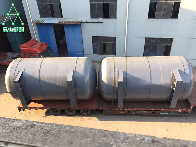 40立方鋼塑復(fù)合臥式儲(chǔ)罐